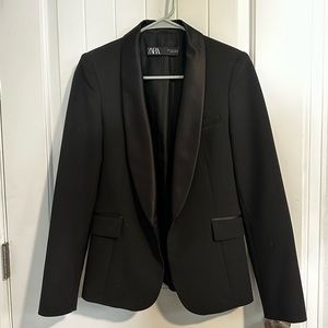 ZARA Women’s Black Blazer